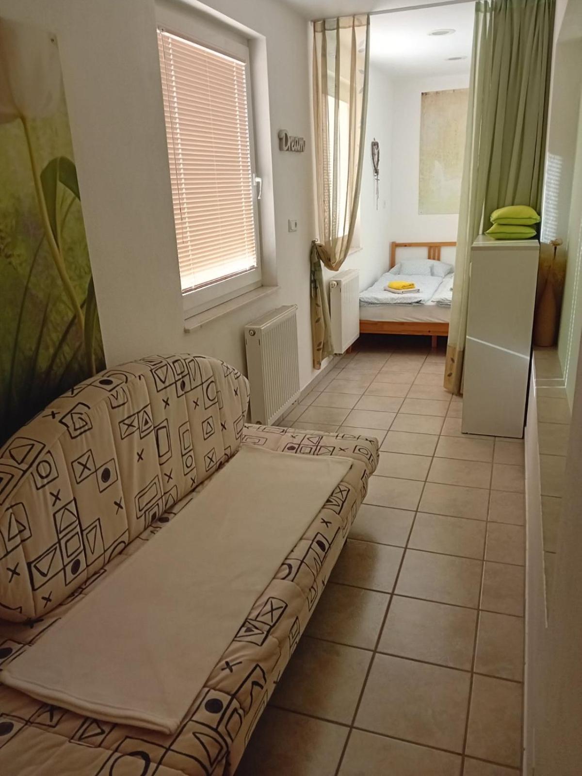 Apartma Peter1A Бегунье-на-Гореньскем Экстерьер фото
